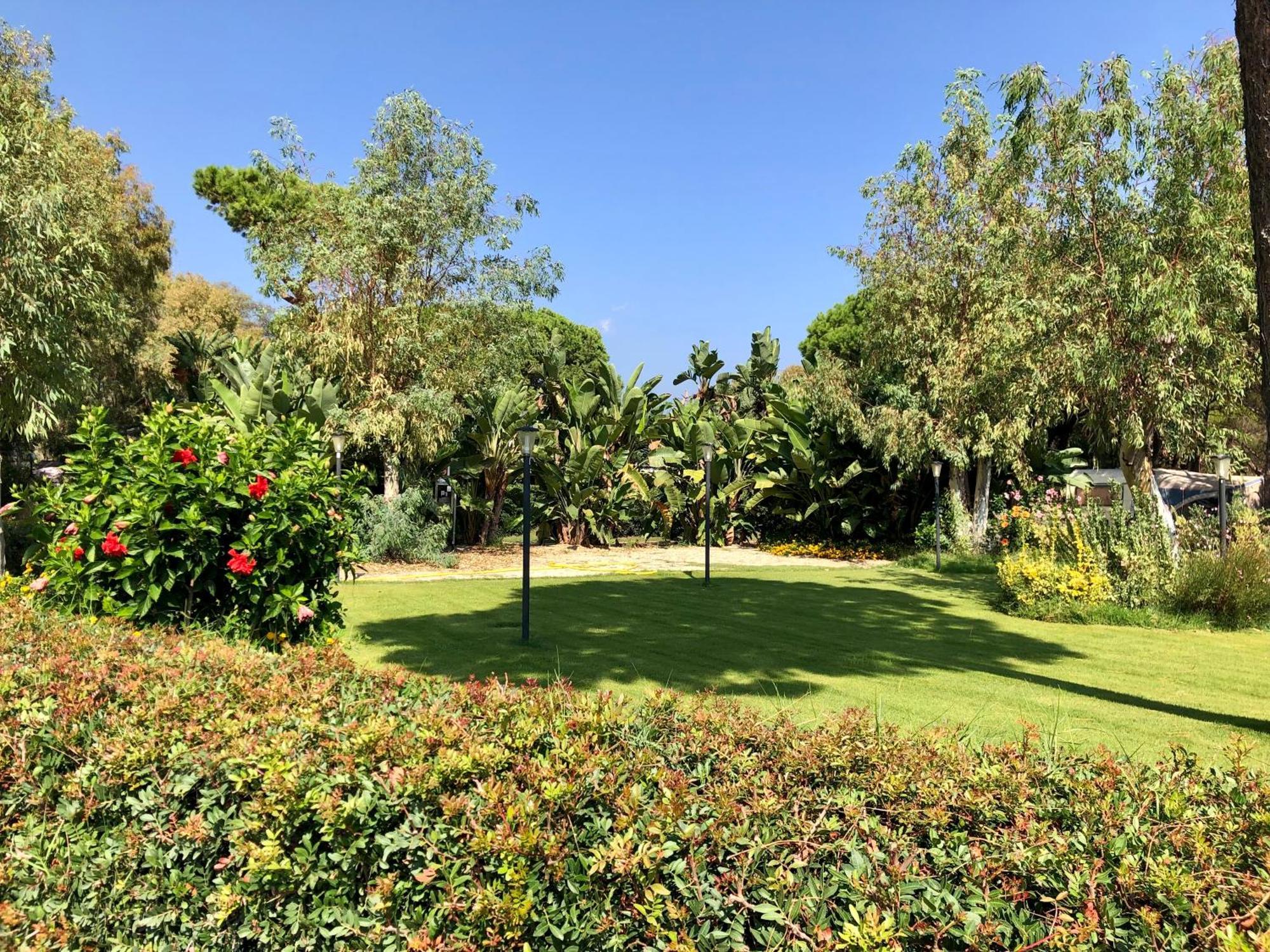 Camping Cala D'Ostia Pula Zewnętrze zdjęcie